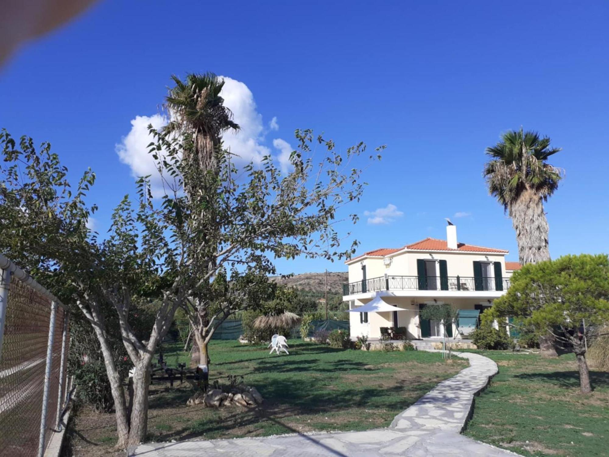 Villa Virginia Lixouri Bagian luar foto